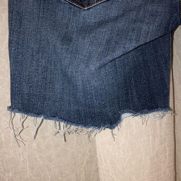 BR 27 Premium Denim Girlfriend Stretch Sie Frayed Hem Distressed Shorts - Picture 13 of 16